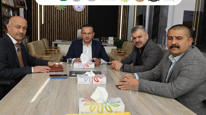 The visit of Mr. (colonel Sheikh Khall) to the Fourth Suly Book Expo