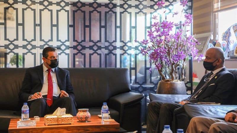 تیمی پێشانگای نێودەوڵەتی سلێمانی سەردانی پارێزگاری سلێمانییان کرد